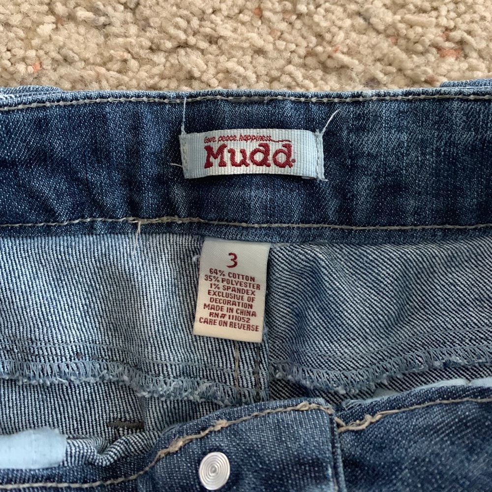 MUDD capris - Picture 4 of 4